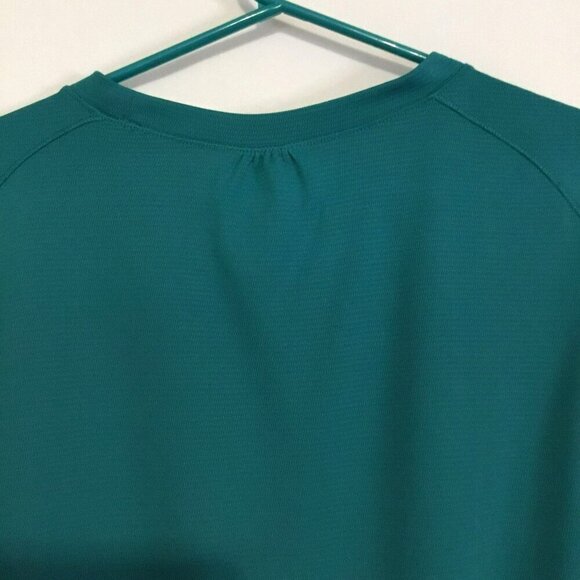 L. L. Bean Performance Tee Short Sleeve Pullover Women's Large Aqua Activewear - Picture 6 of 8